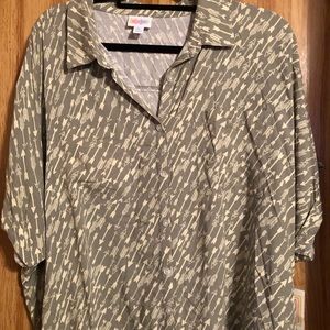 NWT XL Amy by Lularoe